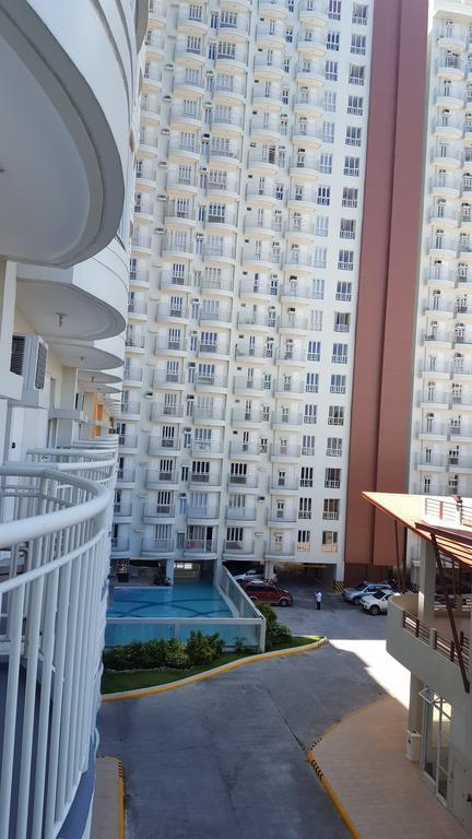 Aaa Condominium Tagaytay City Extérieur photo
